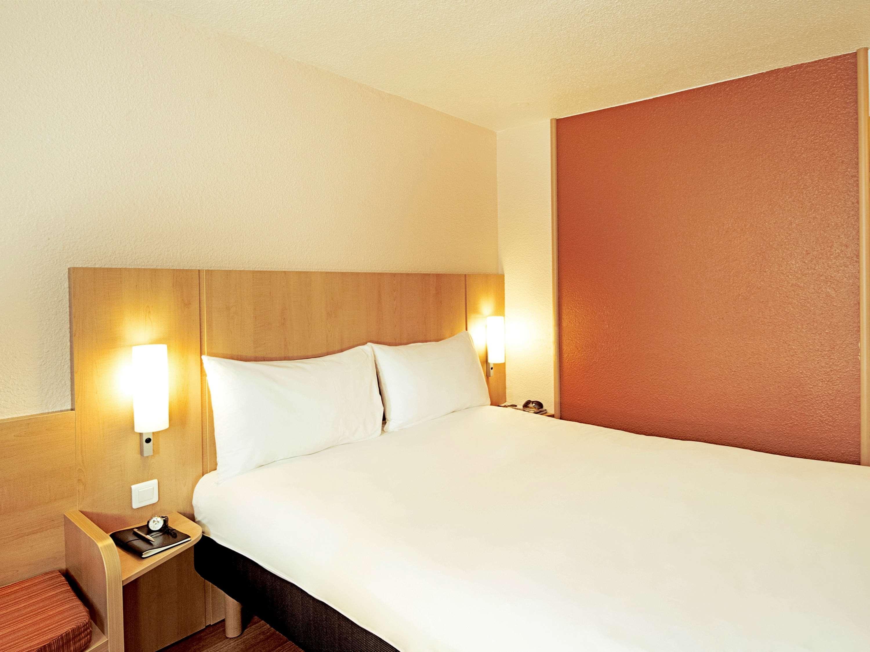 Ibis Santiago Providencia Hotel Eksteriør billede