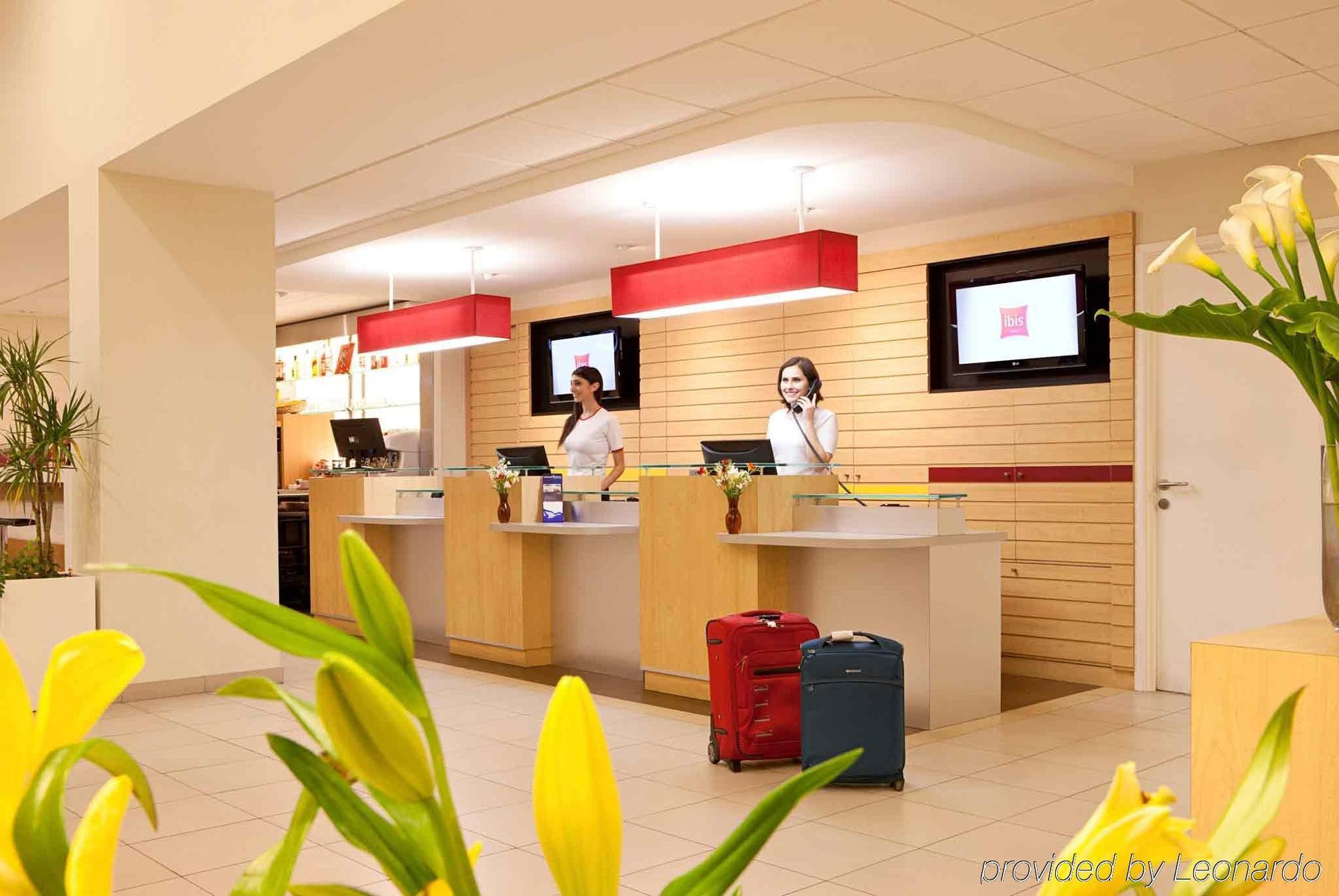 Ibis Santiago Providencia Hotel Eksteriør billede