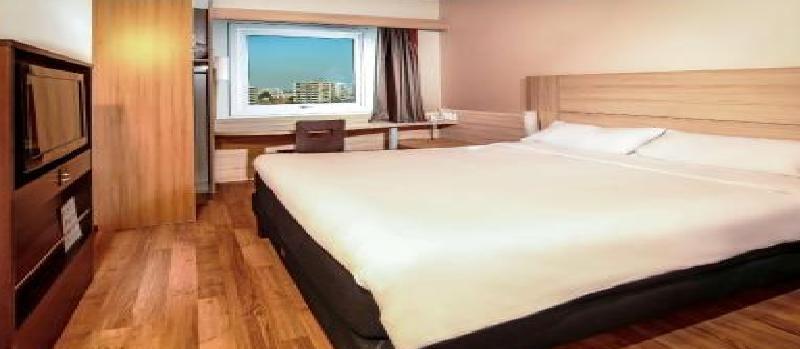 Ibis Santiago Providencia Hotel Eksteriør billede