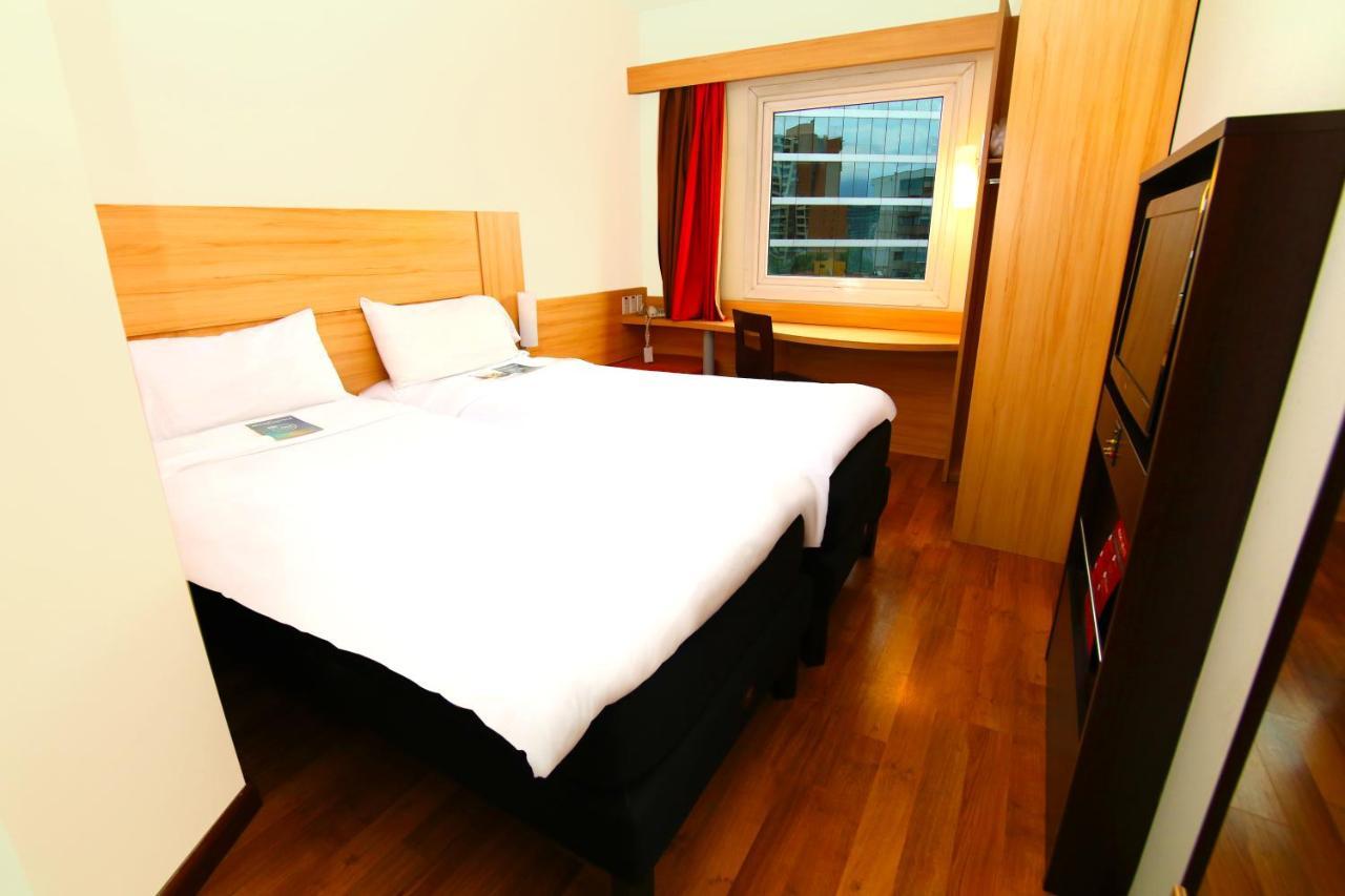 Ibis Santiago Providencia Hotel Eksteriør billede