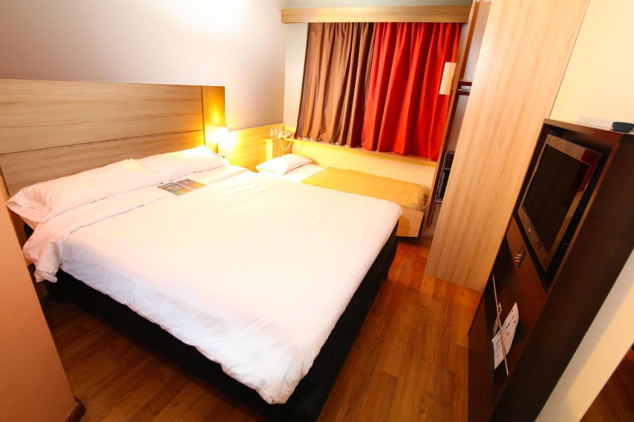 Ibis Santiago Providencia Hotel Eksteriør billede